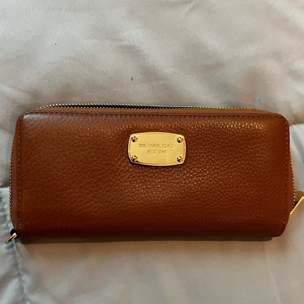 Michael Kors Leather Wallet